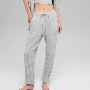 Alo Yoga Cable Knit Winter Bliss Pant, Size XS, Gray